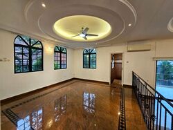 Holland Road (D10), Detached #624071111